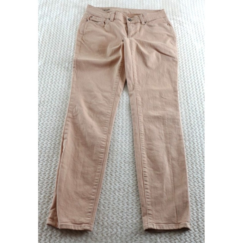 ANN TAYLOR Modern Fit corduroy pants pink size small